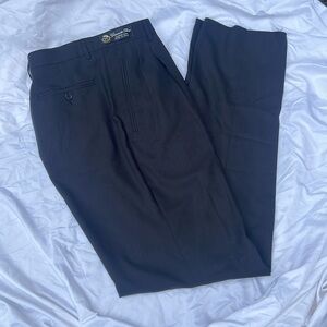 NWOT Men’s Dress Pants~Arimondi~Pleated front Legs not tailored 36” waist